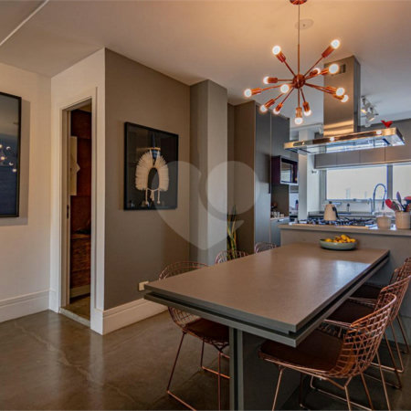 Apartamento à venda com 2 suítes em Jardim Europa, São Paulo, SP