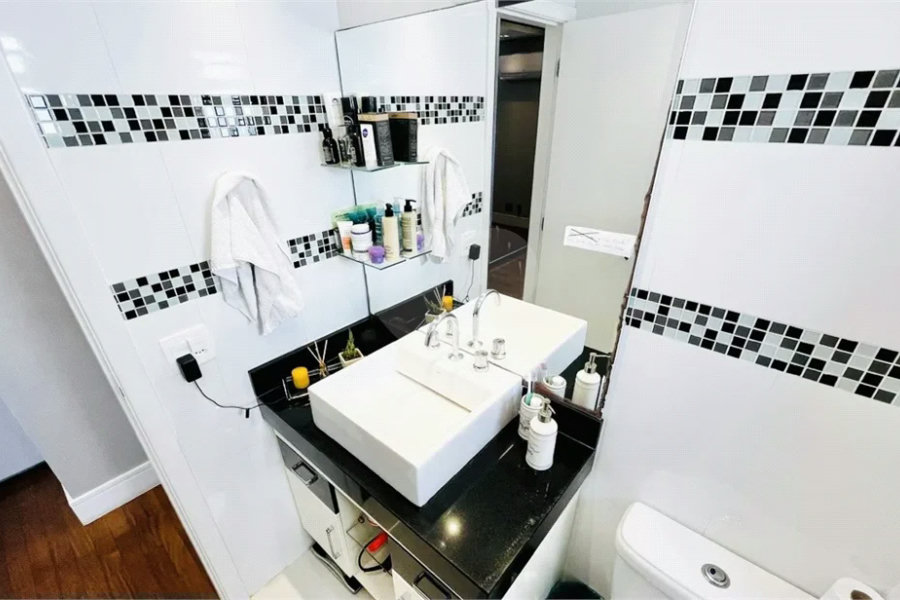 Apartamento à venda com 3 quartos, sendo 1 suíte, em Santana, São Paulo, SP