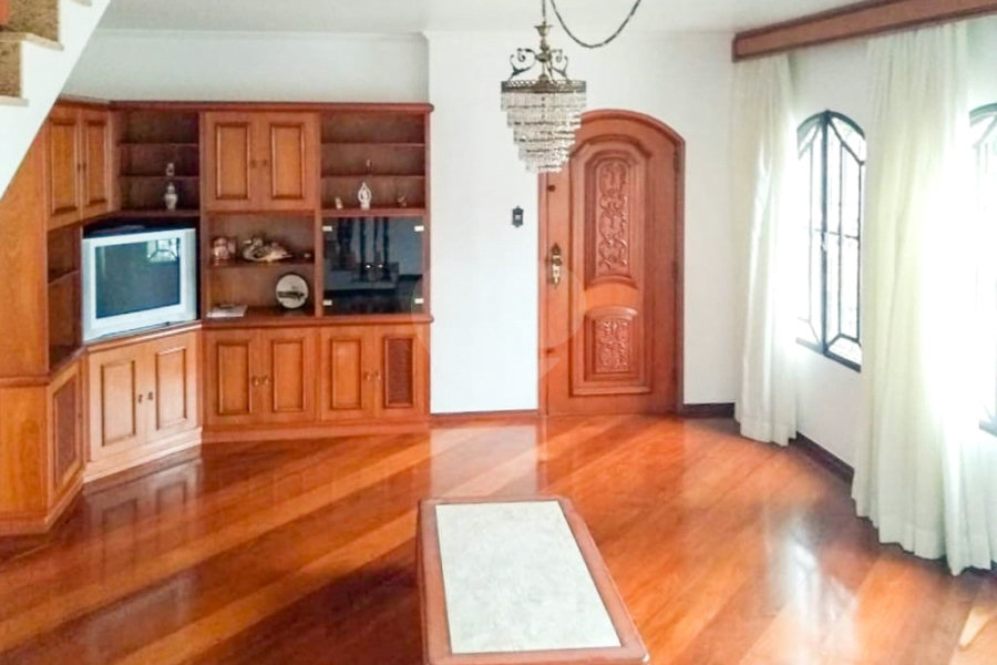 Sobrado à venda com 3 quartos, sendo 1 suíte, em Mooca, São Paulo, SP
