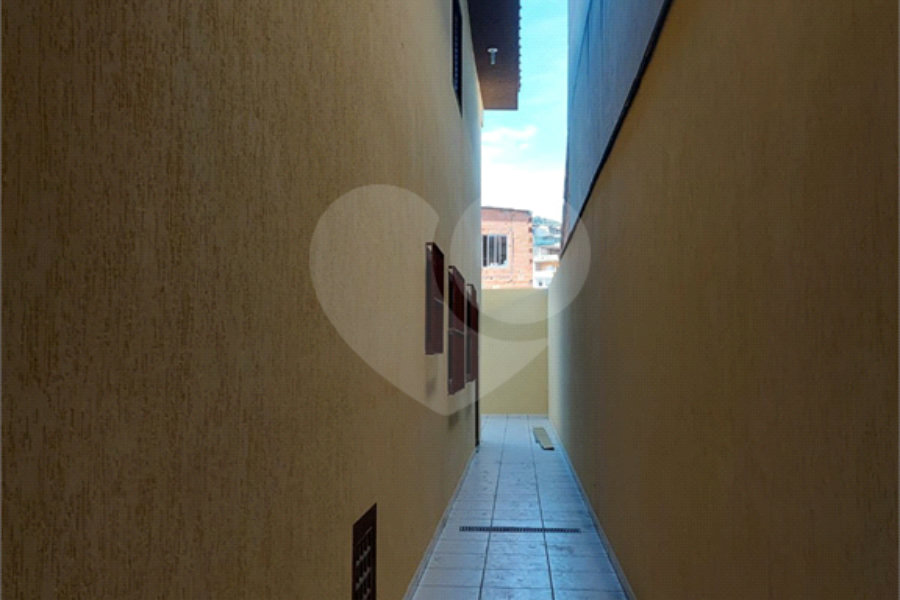Sobrado à venda com 3 quartos, sendo 1 suíte, no Brasilândia, São Paulo, SP