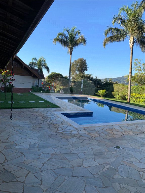 Casa Térrea à venda com 3 quartos, sendo 1 suíte, em Alpes D'ouro, Bom Jesus dos Perdões, SP