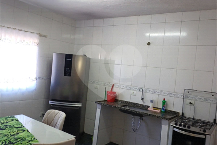 Sobrado à venda com 2 quartos em Tremembé, São Paulo, SP