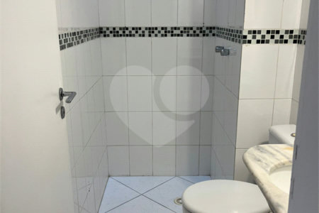 Casa à venda com 3 quartos no condomínio Jd Rebelato, Cotia - SP