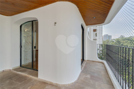 Apartamento à venda ou para alugar com 4 suítes em Alto da Boa Vista, São Paulo, SP