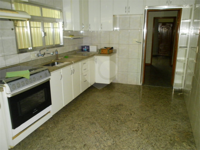 Sobrado à venda com 4 quartos em Vila Maria, São Paulo, SP