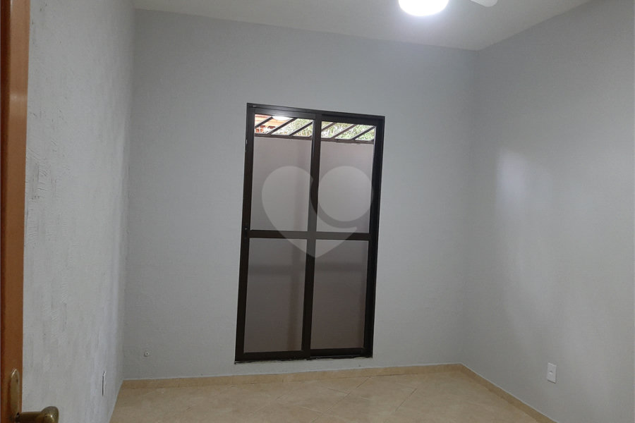 Casa Térrea à venda com 3 quartos, sendo 1 suíte, em Vila Isolina Mazzei, São Paulo, SP