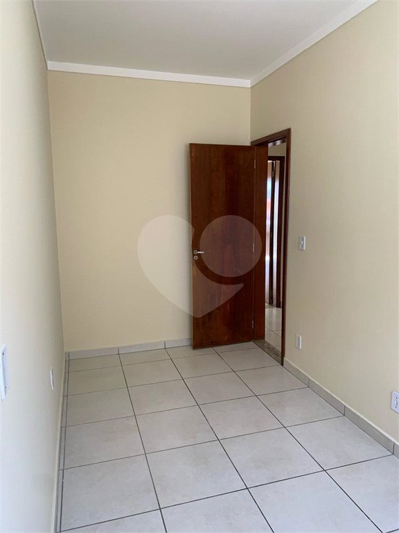 Casa à venda com 2 quartos em Vila Nova Sorocaba, Sorocaba, SP