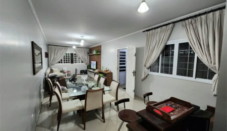 Sobrado à venda com 3 quartos, sendo 1 suíte, em Jardim Ana Maria, São Paulo, SP