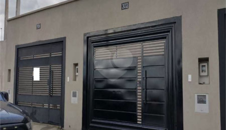 Casa à venda com 2 quartos, sendo 1 suíte,  em Parque Residencial Sabiás, Indaiatuba, SP