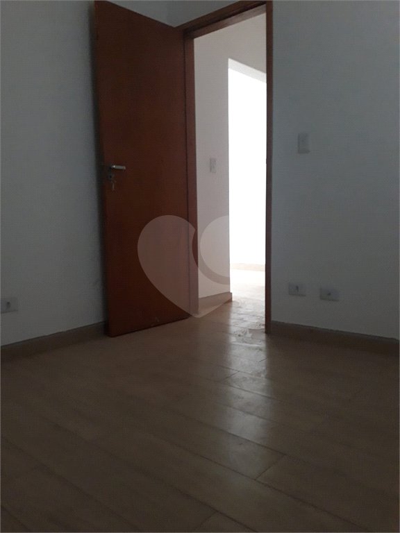 Apartamento à venda ou para alugar com 2 quartos, sendo 1 suíte, em Jardim Flórida, São Roque, SP
