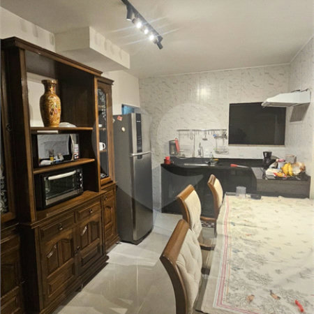 Casa à venda com 3 quartos, sendo 2 suítes, no condomínio Vale Encantado, Rio de Janeiro - RJ