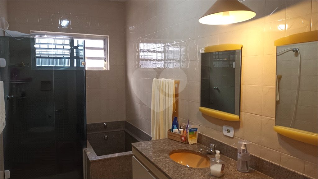 Casa à venda com 3 quartos, sendo 1 suíte, em Planalto Paulista, São Paulo, SP