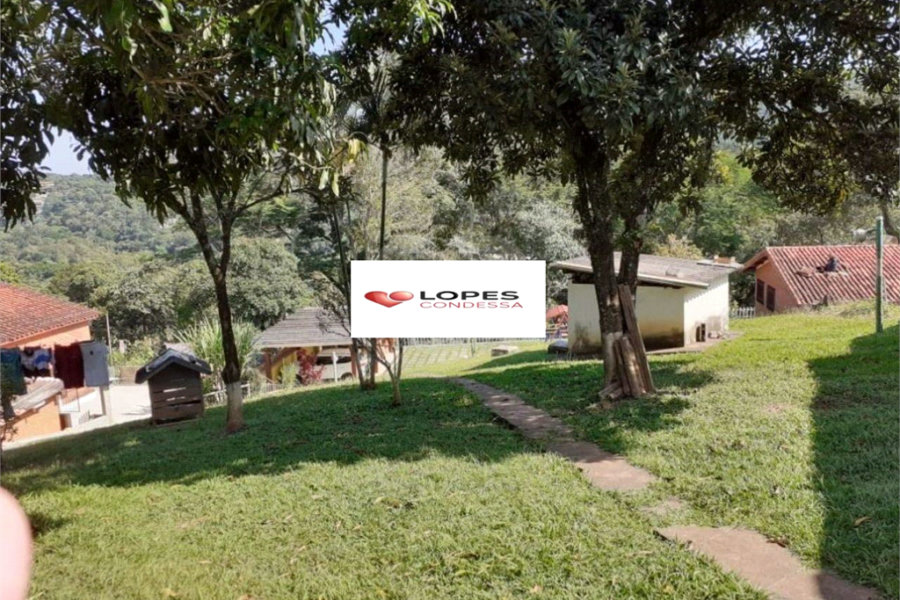Casa à venda com 6 suítes em Caraguatá, Mairiporã, SP