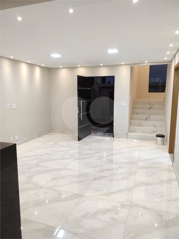 Sobrado à venda com 3 quartos, sendo 1 suíte, em Toctao Argon Atibaia, Atibaia, SP
