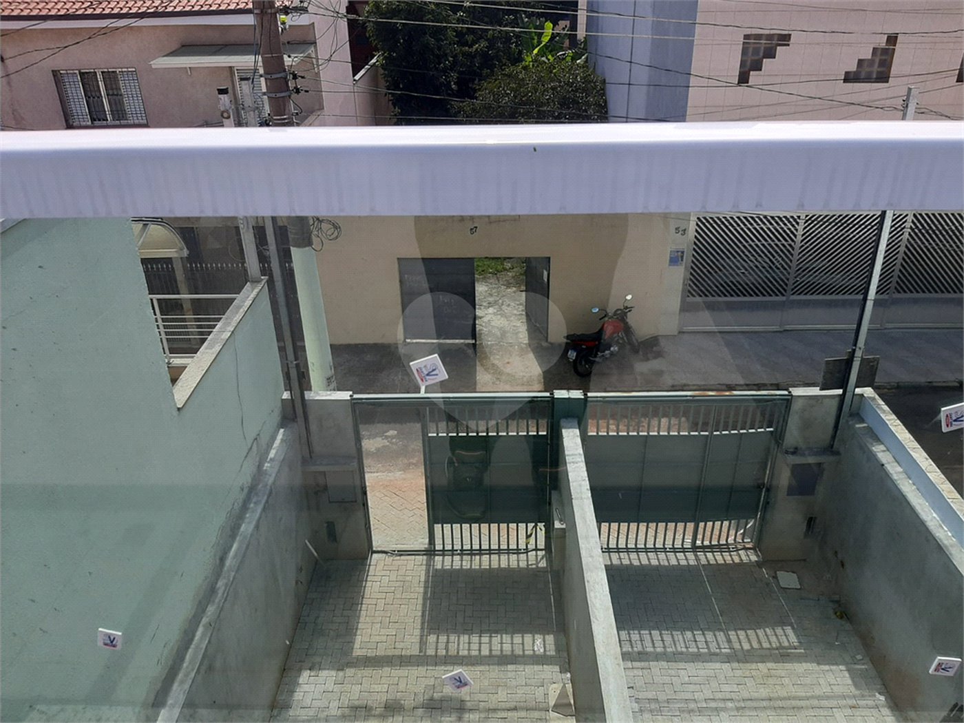 Sobrado à venda com 2 suítes em Vila Nivi, São Paulo, SP