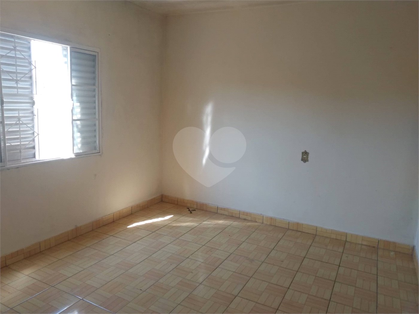 Casa à venda com 3 quartos em Vila Apolo, Itapetininga, SP