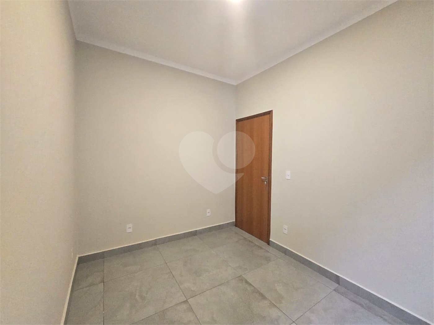 Casa à venda com 3 quartos, sendo 1 suíte, em Residencial Villaggio Di Capri, Itapetininga, SP