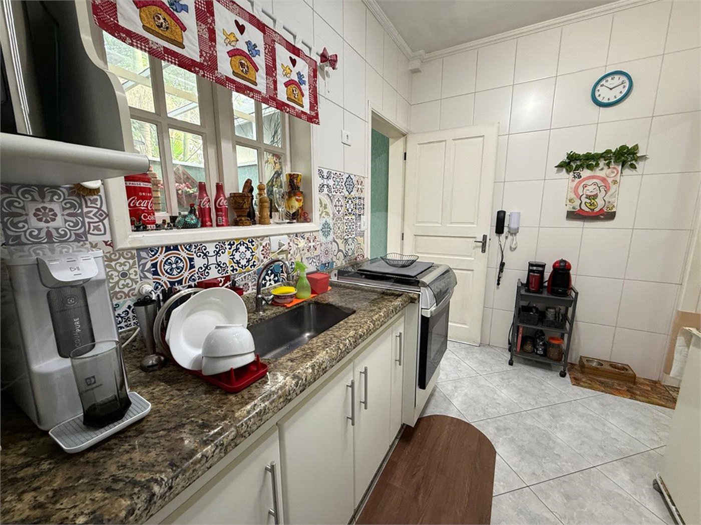 Casa à venda com 2 suítes no condomínio Village Palmas, São Paulo - SP