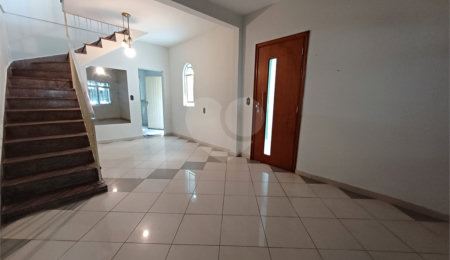 Sobrado à venda com 3 quartos em Vila Medeiros, São Paulo, SP