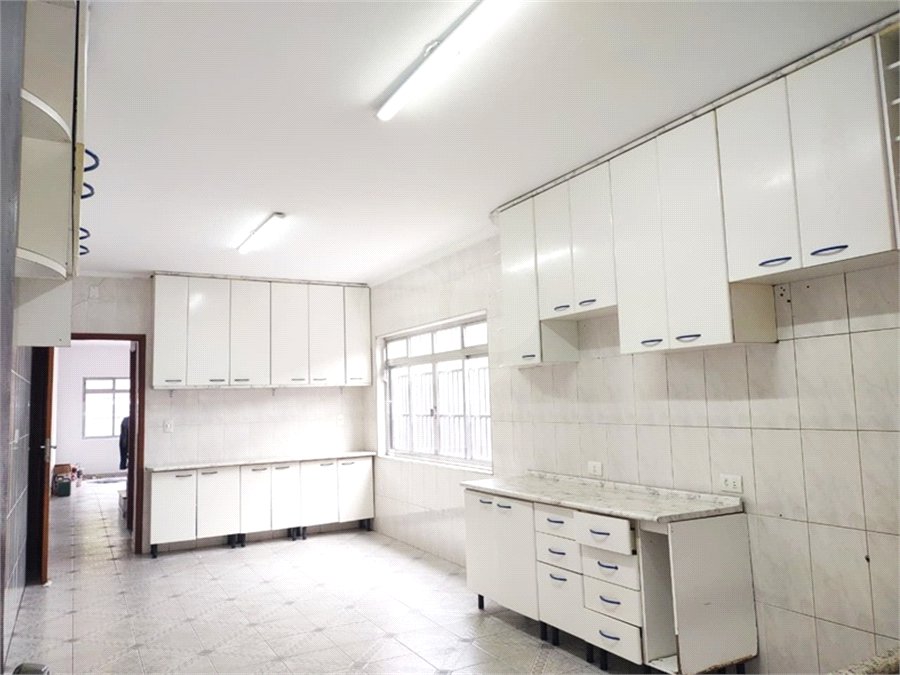 Sobrado à venda com 3 quartos, sendo 1 suíte, em Vila Pedra Branca, São Paulo, SP