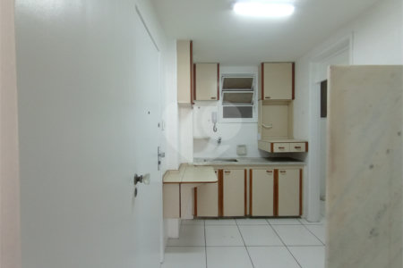 Apartamento à venda com 3 quartos, sendo 1 suíte,  em Tijuca, Rio de Janeiro, RJ