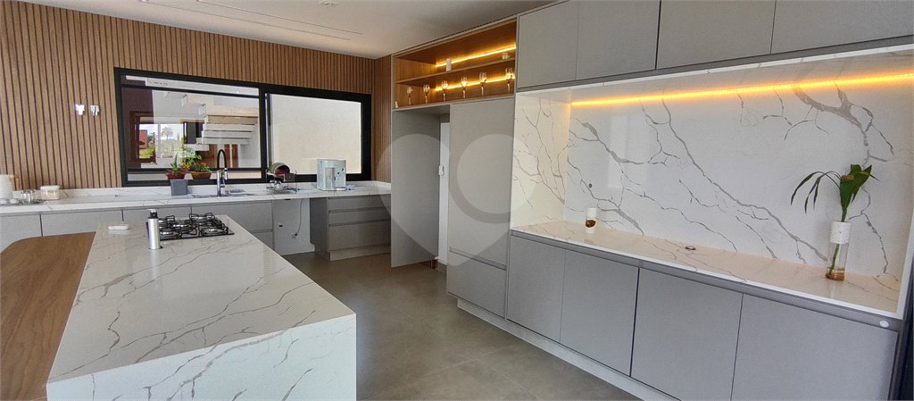 Casa à venda com 4 suítes no condomínio Campos de Santo Antonio II, Itu - SP