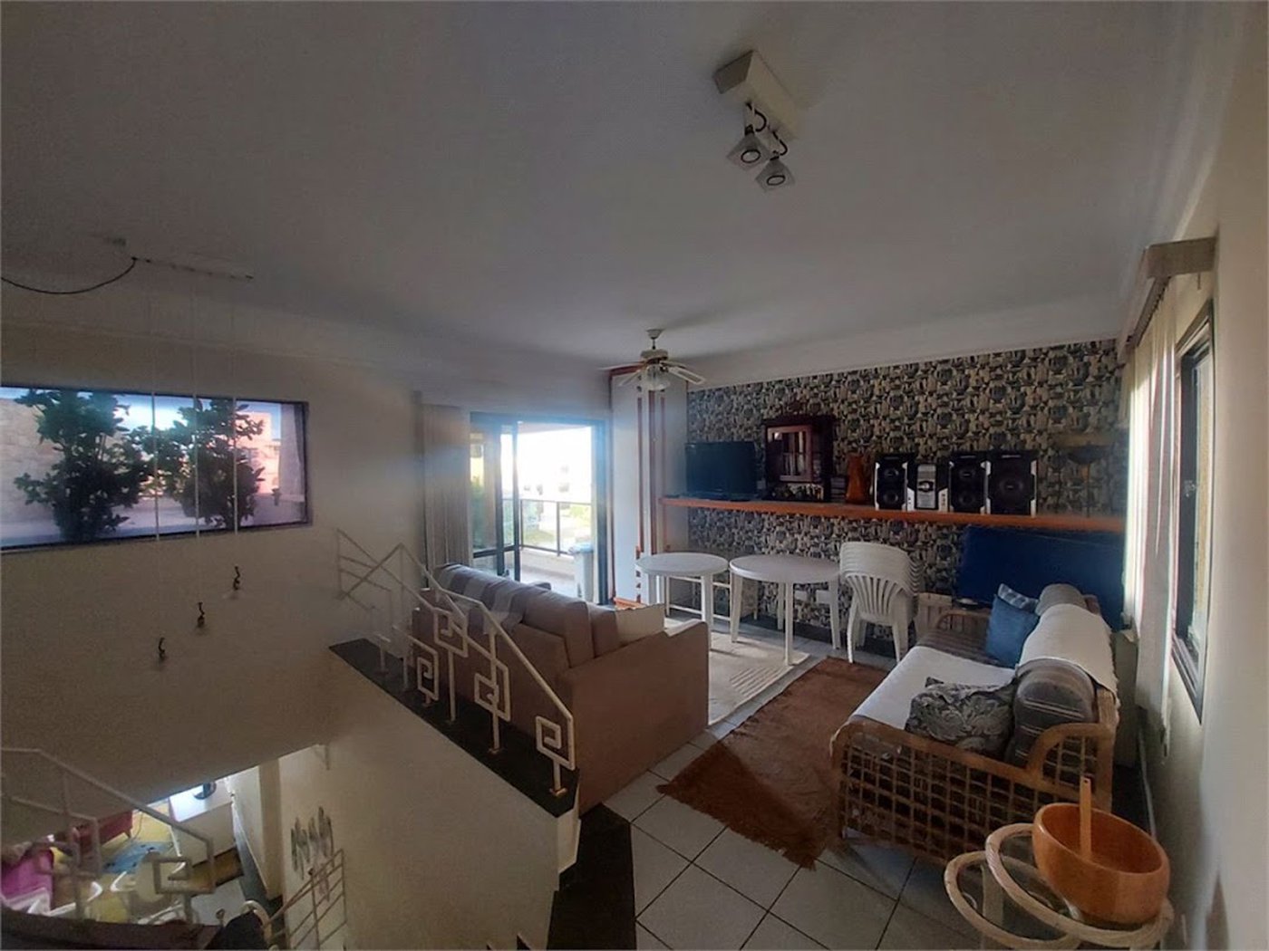 Apartamento Residencial à venda, Enseada, Guarujá - AP0517.