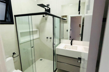 Casa à venda com 3 quartos, sendo 1 suíte, no condomínio Vila Ytu, Indaiatuba - SP