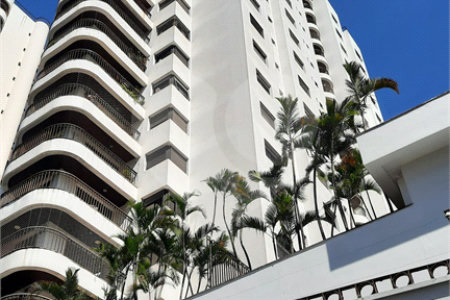 Apartamento à venda com 4 quartos, sendo 2 suítes, em Morumbi, São Paulo, SP