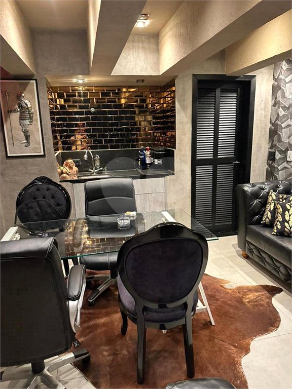 Cobertura à venda com 3 quartos, sendo 1 suíte,  em Vila Andrade, São Paulo, SP