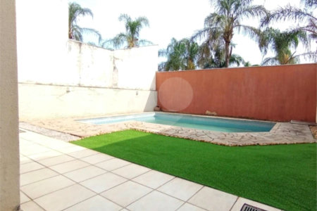 Casa à venda com 5 quartos, sendo 1 suíte, no condomínio Constantino Mattucci, Sorocaba - SP