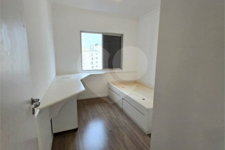 Apartamento à venda com 3 quartos, sendo 1 suíte,  em Indianópolis, São Paulo, SP