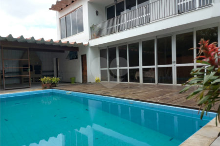 Casa à venda com 4 suítes em Alto da Lapa, São Paulo, SP
