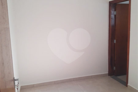 Casa à venda com 4 quartos em Lopes de Oliveira, Sorocaba, SP