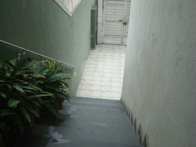 Sobrado à venda com 3 quartos, sendo 1 suíte,  em Parque Peruche, São Paulo, SP