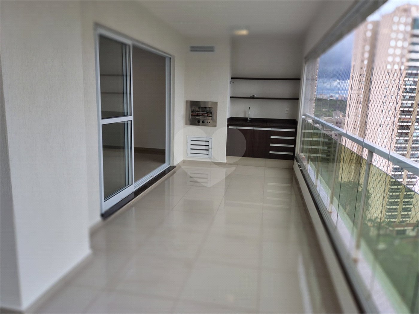 Apartamento para alugar com 3 suítes em Condomínio Itamaraty, Ribeirão Preto, SP