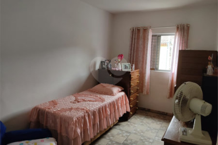 Casa à venda com 3 quartos em Jardim Moreira, Guarulhos, SP