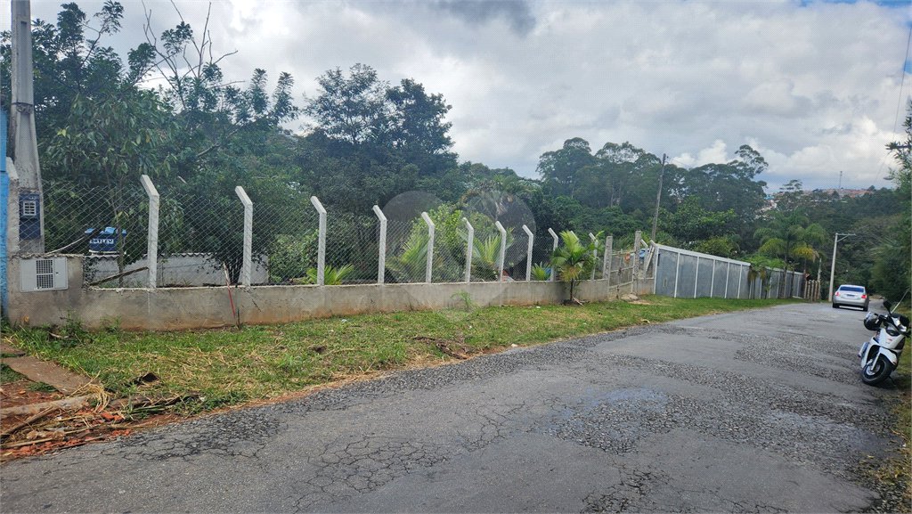 Terreno à venda em Parque Maringá, Arujá, SP