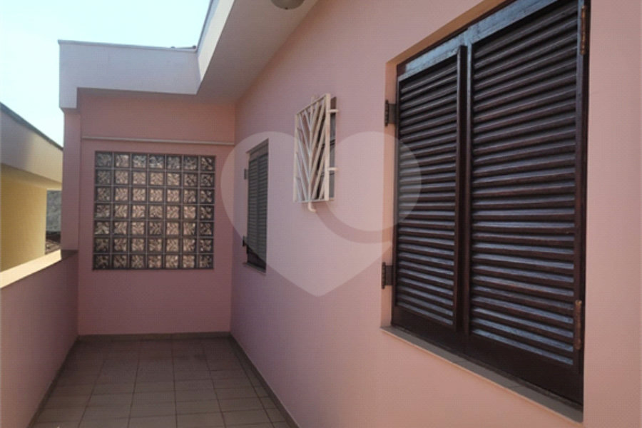 Sobrado à venda com 3 quartos, sendo 1 suíte,  em Vila Ester (zona Norte), São Paulo, SP