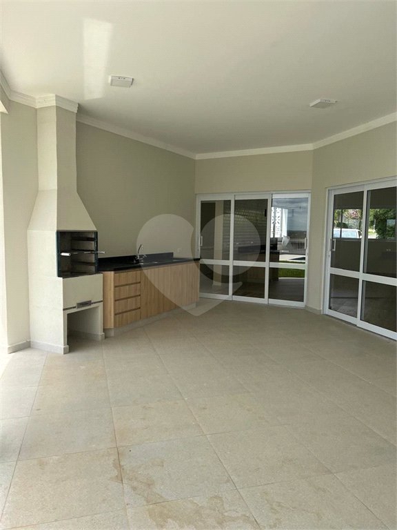 Casa à venda com 3 suítes no condomínio Palmeiras Imperiais, Salto - SP