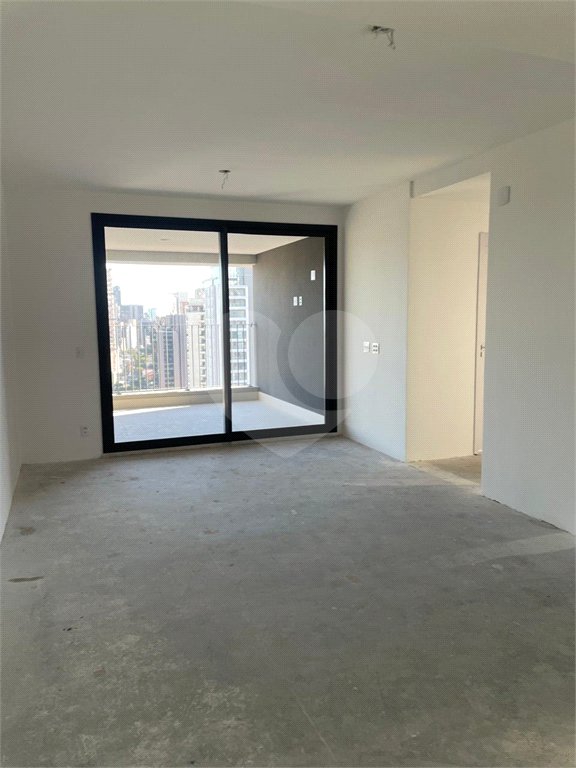 Apartamento à venda com 2 suítes em Pinheiros, São Paulo, SP