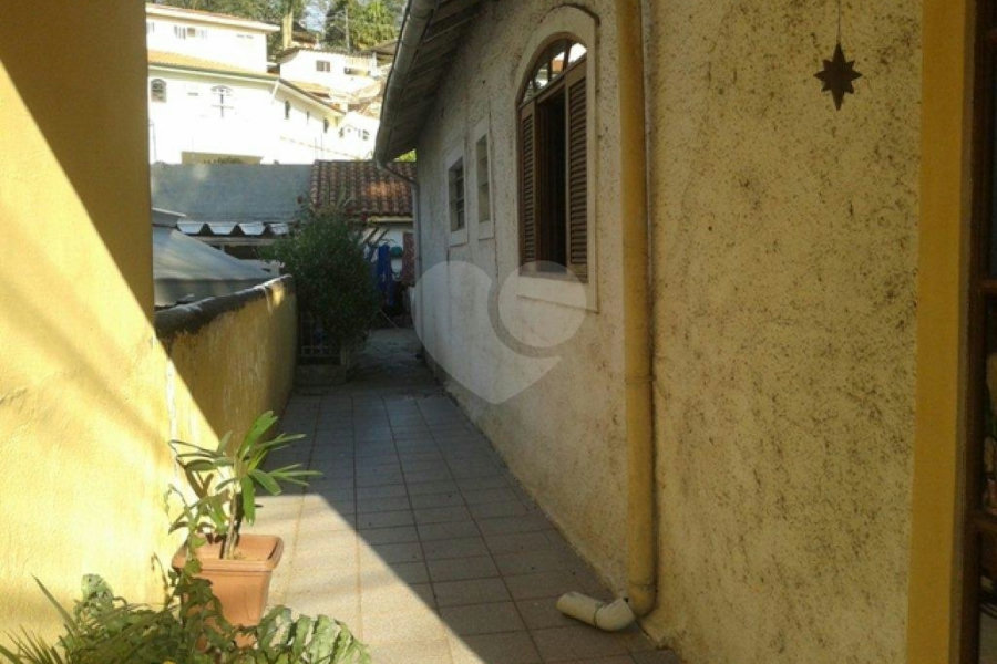 Casa Térrea à venda com 3 quartos, sendo 2 suítes, em Jardim Floresta, São Paulo, SP