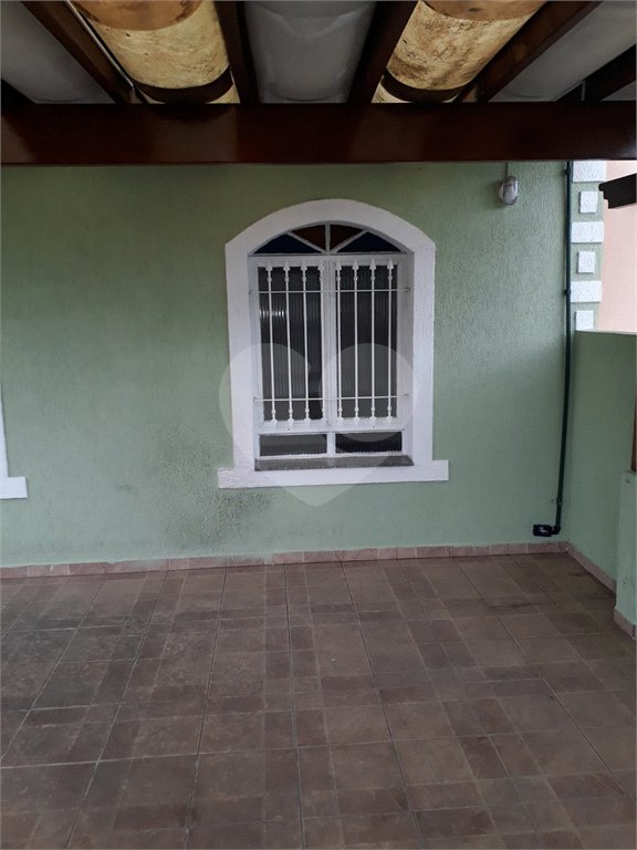Sobrado à venda com 2 quartos em Horto, São Paulo, SP
