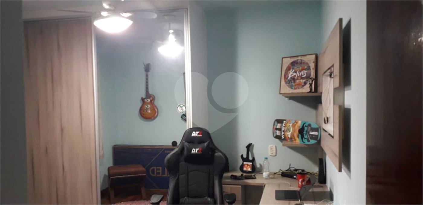 Casa à venda com 3 quartos, sendo 1 suíte, em Vila Gustavo, São Paulo, SP