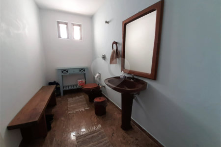 Sobrado à venda com 3 quartos, sendo 1 suíte, em Chácara Monte Alegre, São Paulo, SP