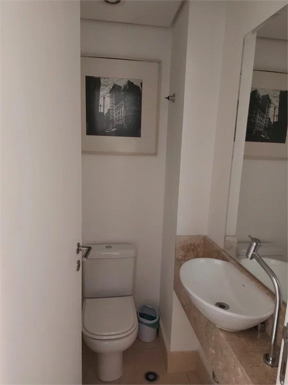 Apartamento à venda com 1 suíte em Jardim Leonor, São Paulo, SP