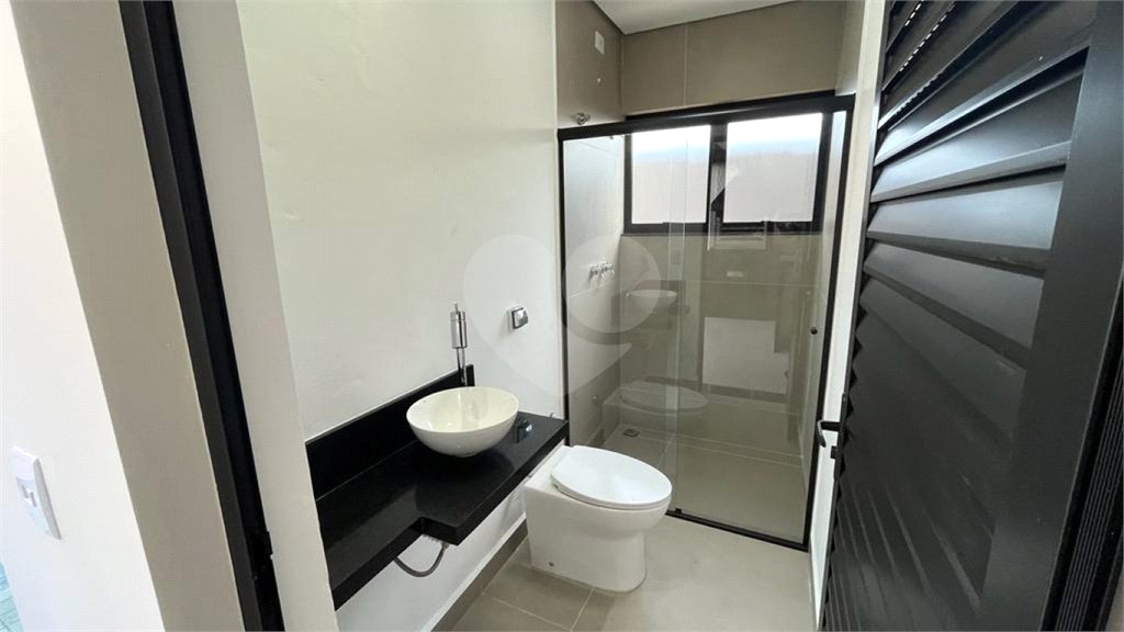 Casa à venda com 4 quartos, sendo 3 suítes, no condomínio Campos do Conde Sorocaba, Sorocaba - SP