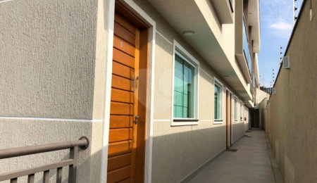 Casa à venda com 2 suítes no condomínio martinha, São Paulo - SP