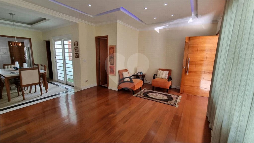 Casa à venda com 3 suítes em Jardim Trussardi, São Paulo, SP