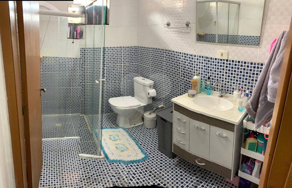 Casa à venda com 3 quartos, sendo 1 suíte,  em Vila Cecília, Mogi das Cruzes, SP